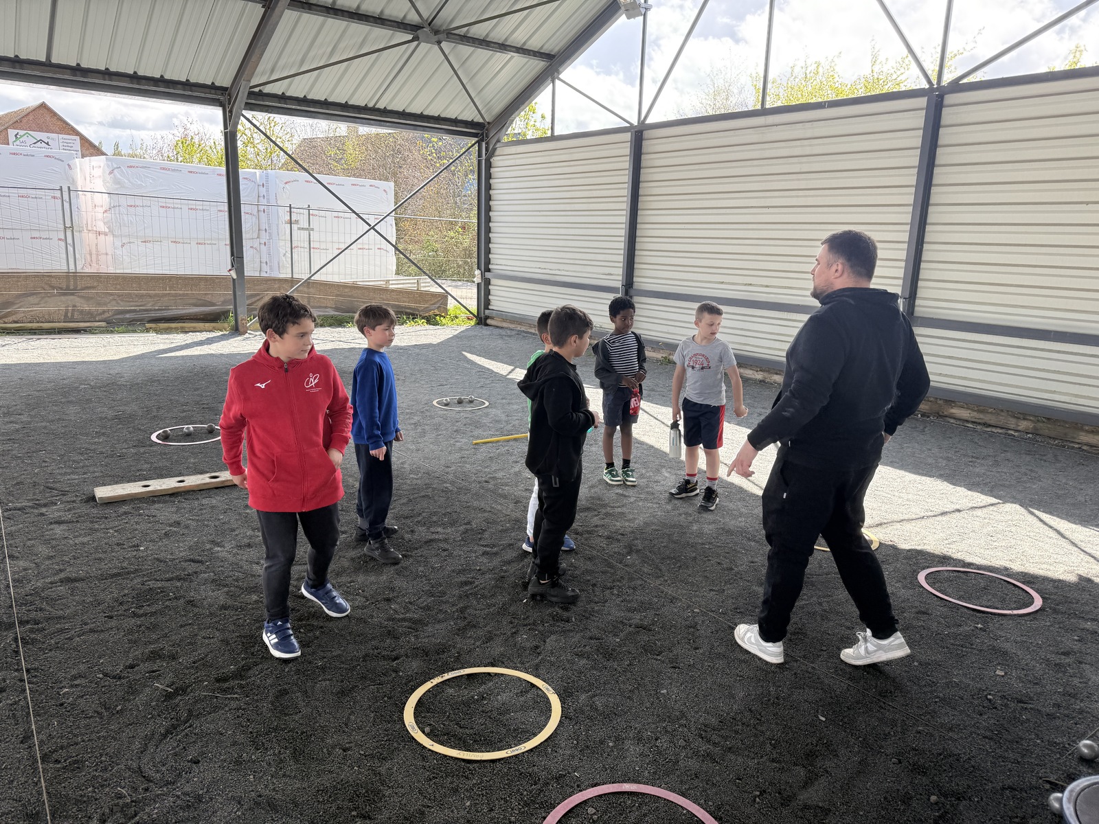 Les judoka s'initient à la pétanque